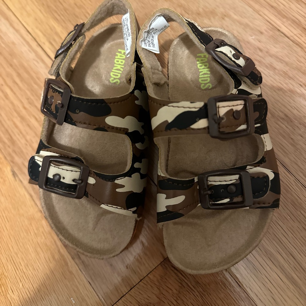 Fab Kids sandals size 7 toddler